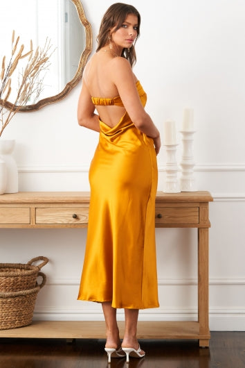 color-yellow