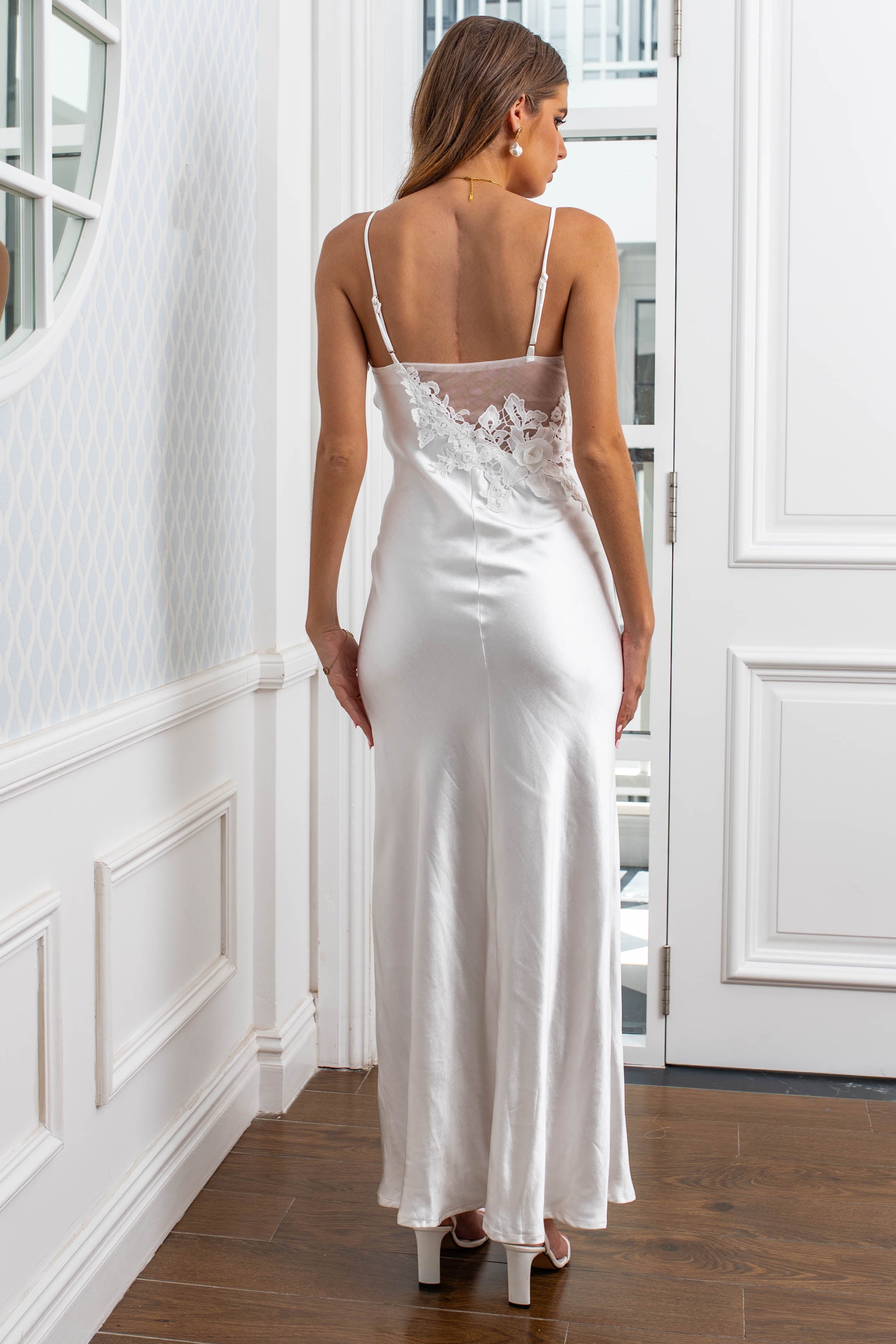 color-white