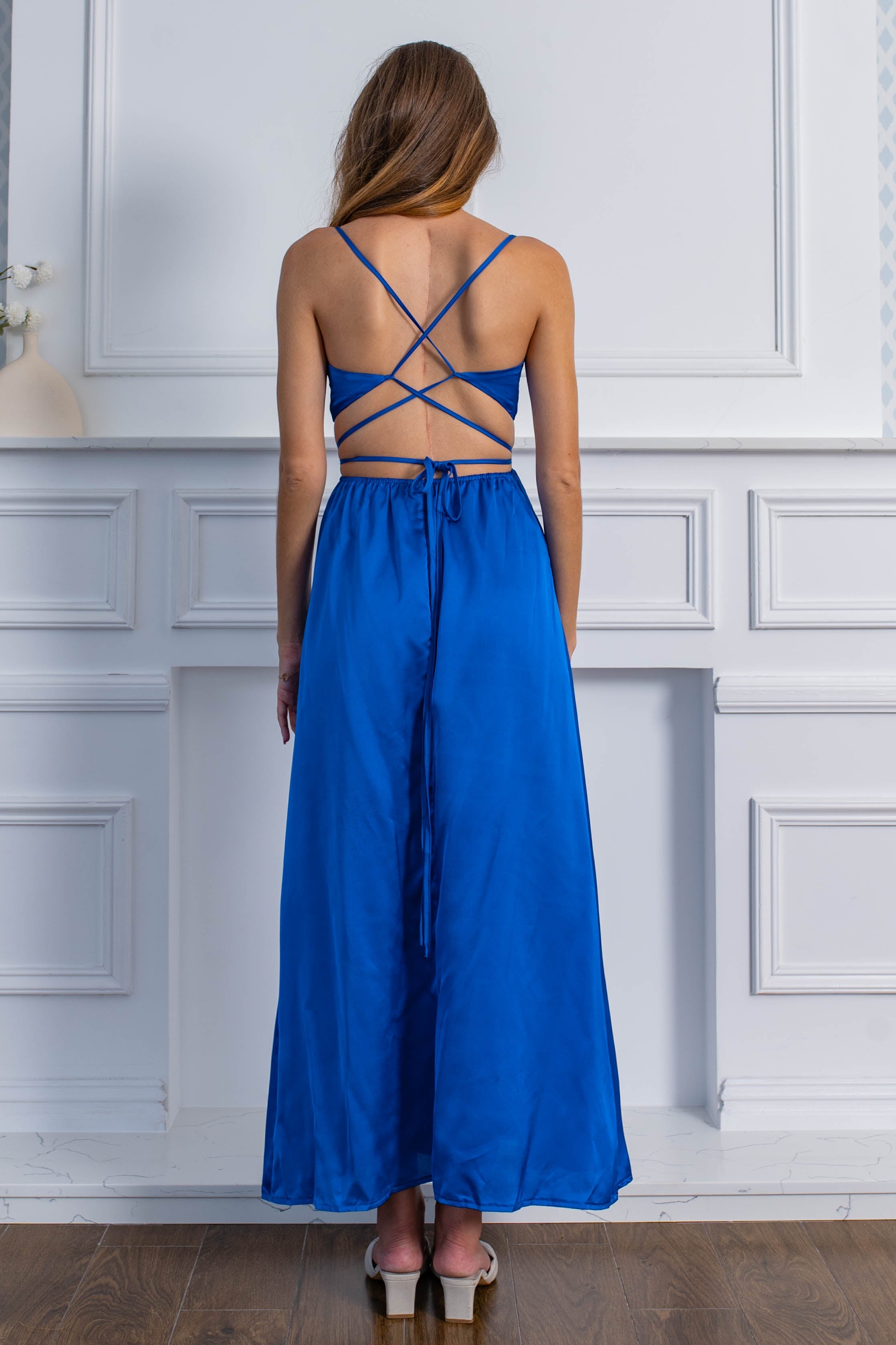 color-blue