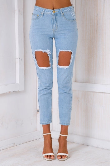 color-light-blue-wash