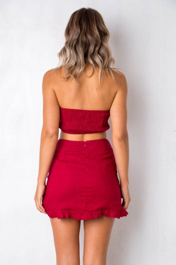 color-maroon