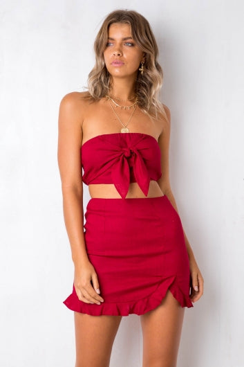 color-maroon