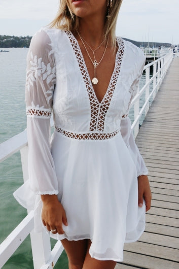 color-white