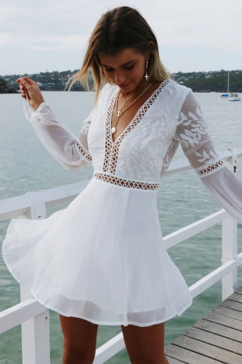 color-white