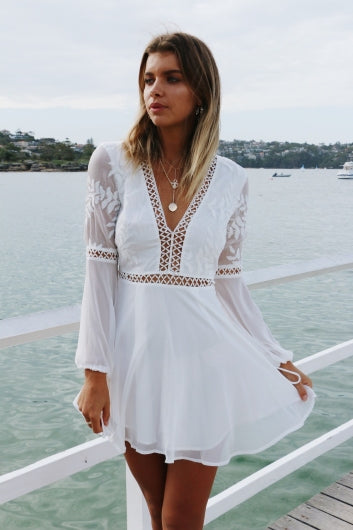 color-white