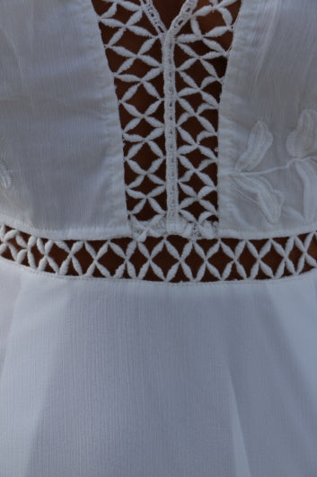 color-white