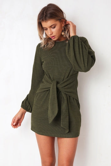 color-khaki