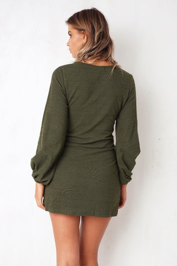 color-khaki