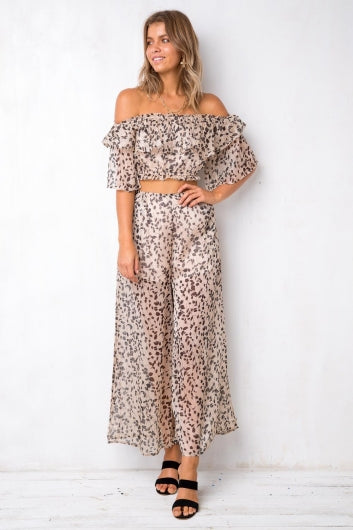 color-beige-print