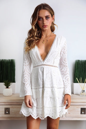 color-white
