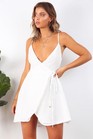 color-white