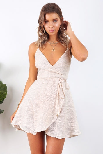 color-beige