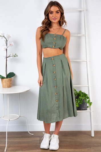 color-khaki