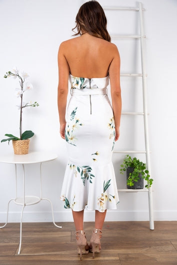 color-white-floral