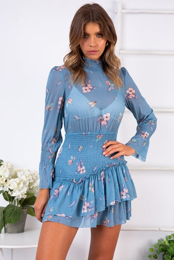 color-blue-floral
