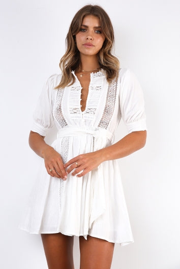 color-white