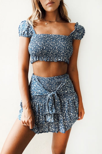 color-blue/orange-floral