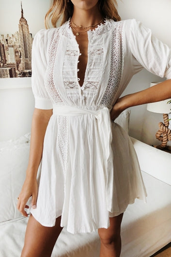 color-white