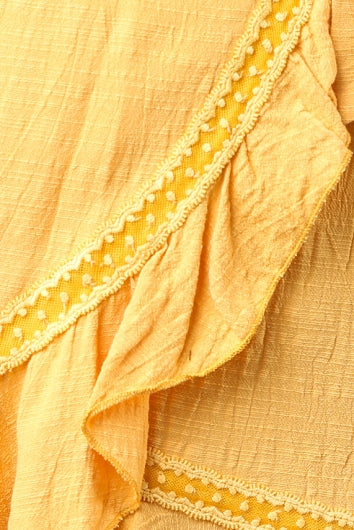 color-mustard