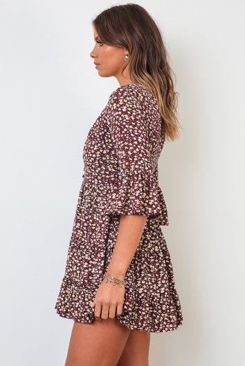 color-burgundy-print