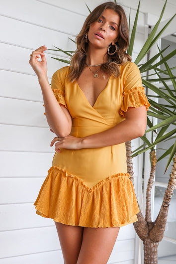 color-mustard