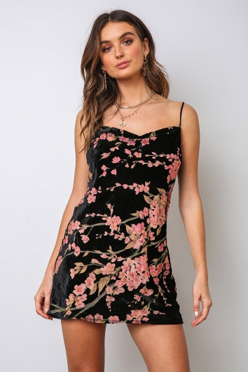 color-pink-floral-burnout