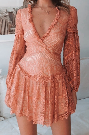 color-rose-lace