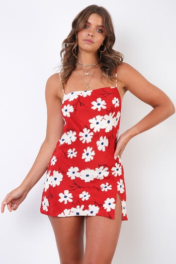 color-red-floral