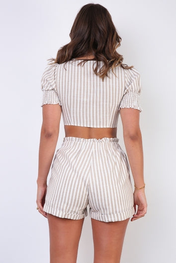 color-beige-stripe