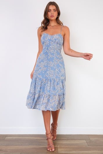 color-blue-floral