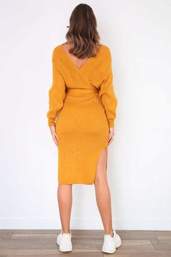 color-mustard