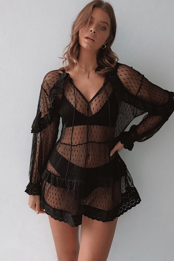 color-black-mesh