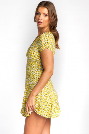 color-yellow-floral