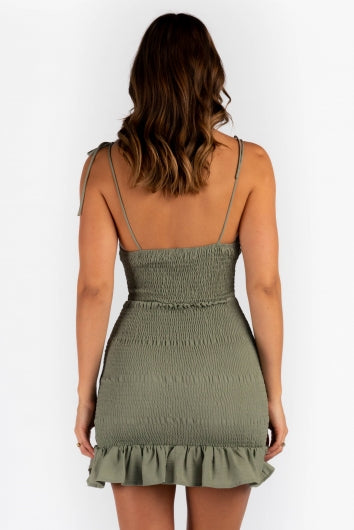 color-khaki