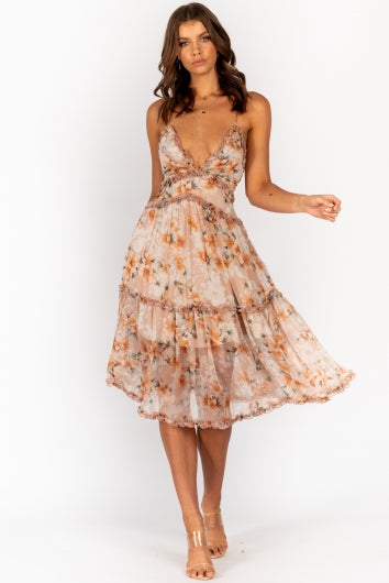 color-nude-floral