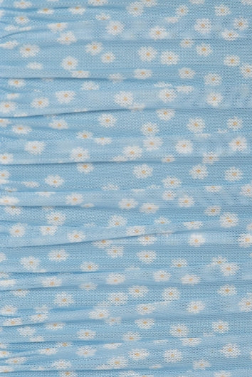color-baby-blue-floral