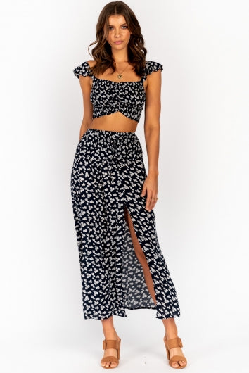 Stagger Top Navy Floral