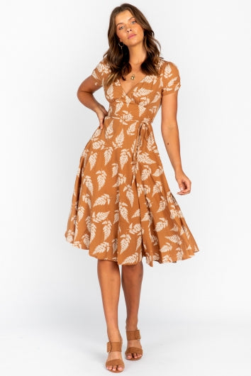 color-tan-print