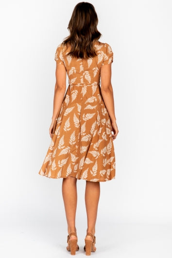 color-tan-print