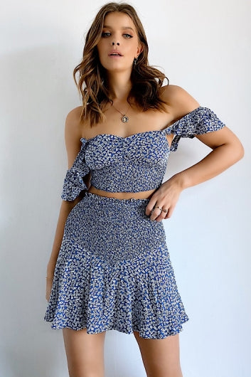 Grove Top Blue Floral