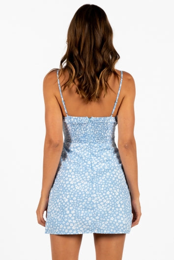 color-blue-floral