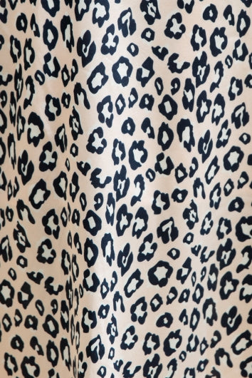 color-pink-leopard