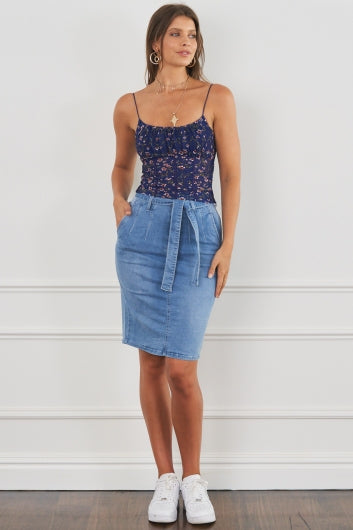 Massie Top Navy Floral