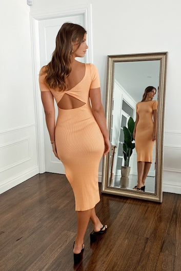 color-orange