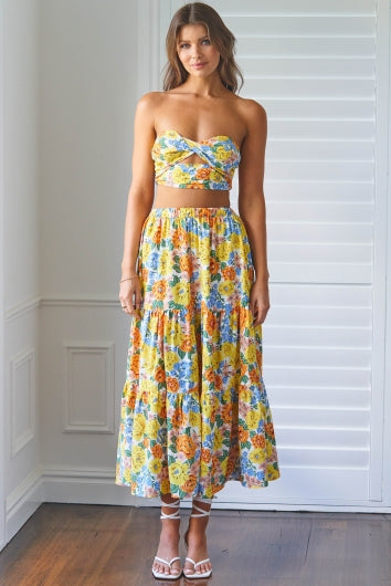 color-yellow-floral