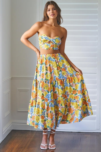 color-yellow-floral