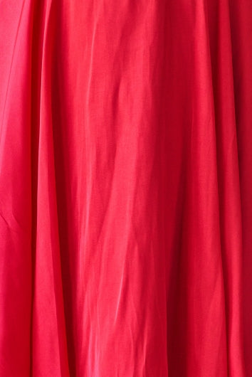 color-red