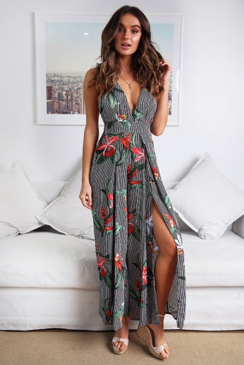 color-black/-white-stripe-floral