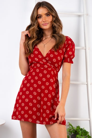 color-rust-red-print