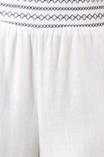 color-white/navy-embroidery